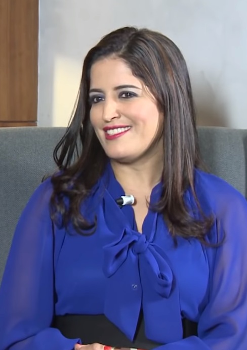 سناء موزيان - ممثلة مغربية